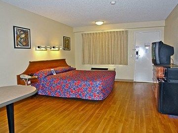 Motel 6 Anaheim Maingate Екстериор снимка