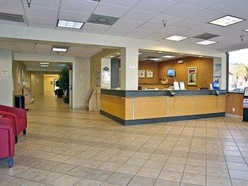 Motel 6 Anaheim Maingate Екстериор снимка