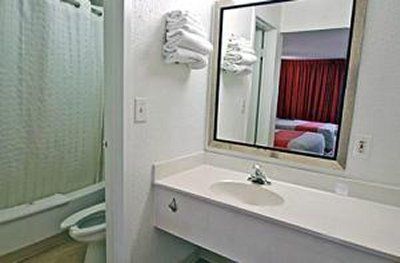Motel 6 Anaheim Maingate Екстериор снимка