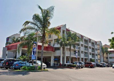 Motel 6 Anaheim Maingate Екстериор снимка
