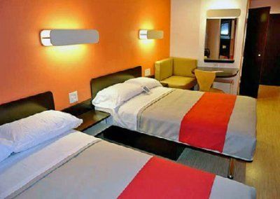 Motel 6 Anaheim Maingate Екстериор снимка